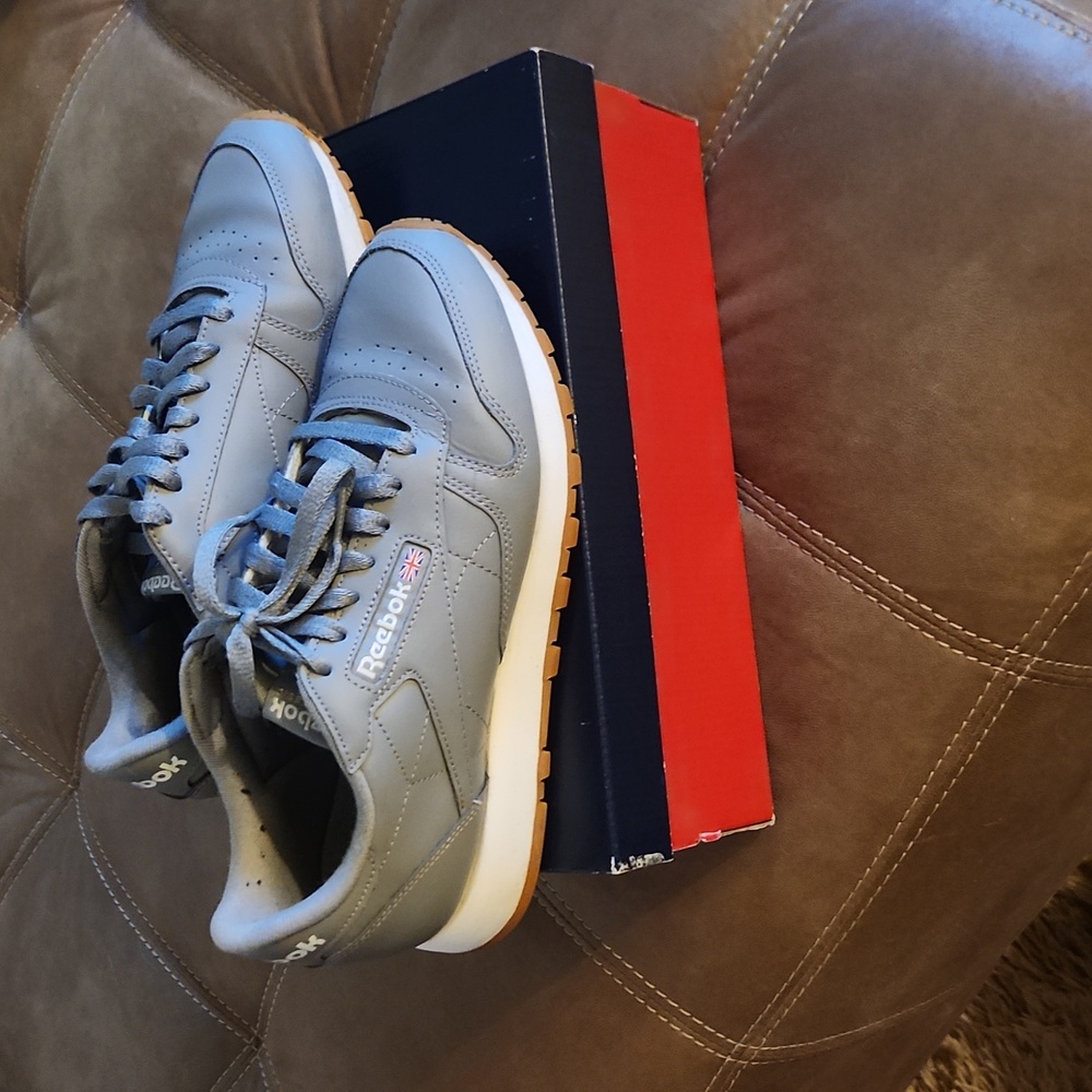 reebok classic